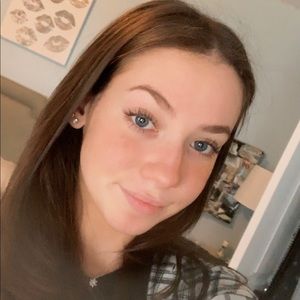 Meet your Posher, Maddie